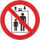 P 34 Запрещено пользоваться лифтом людям